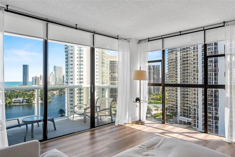 20515 E Country Club Dr # 1848 Aventura, 33180