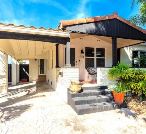 1617 NE 3rd Ct Fort Lauderdale, 33301